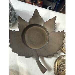 Kohl’s Leaf Cast Iron Candle Holder – Autumn Decor